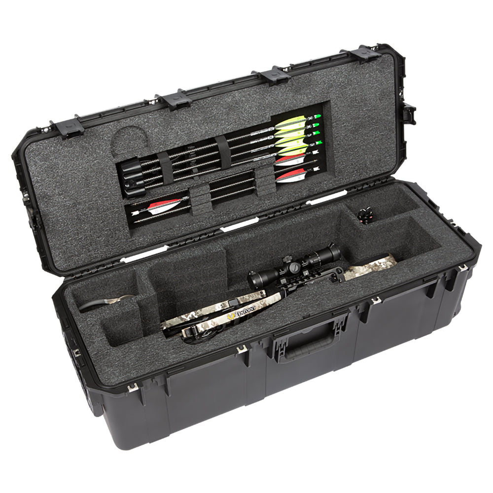 SKB iSeries 10 Point Vapor RS470 Heavy Duty UV Resistant Crossbow Case, Black