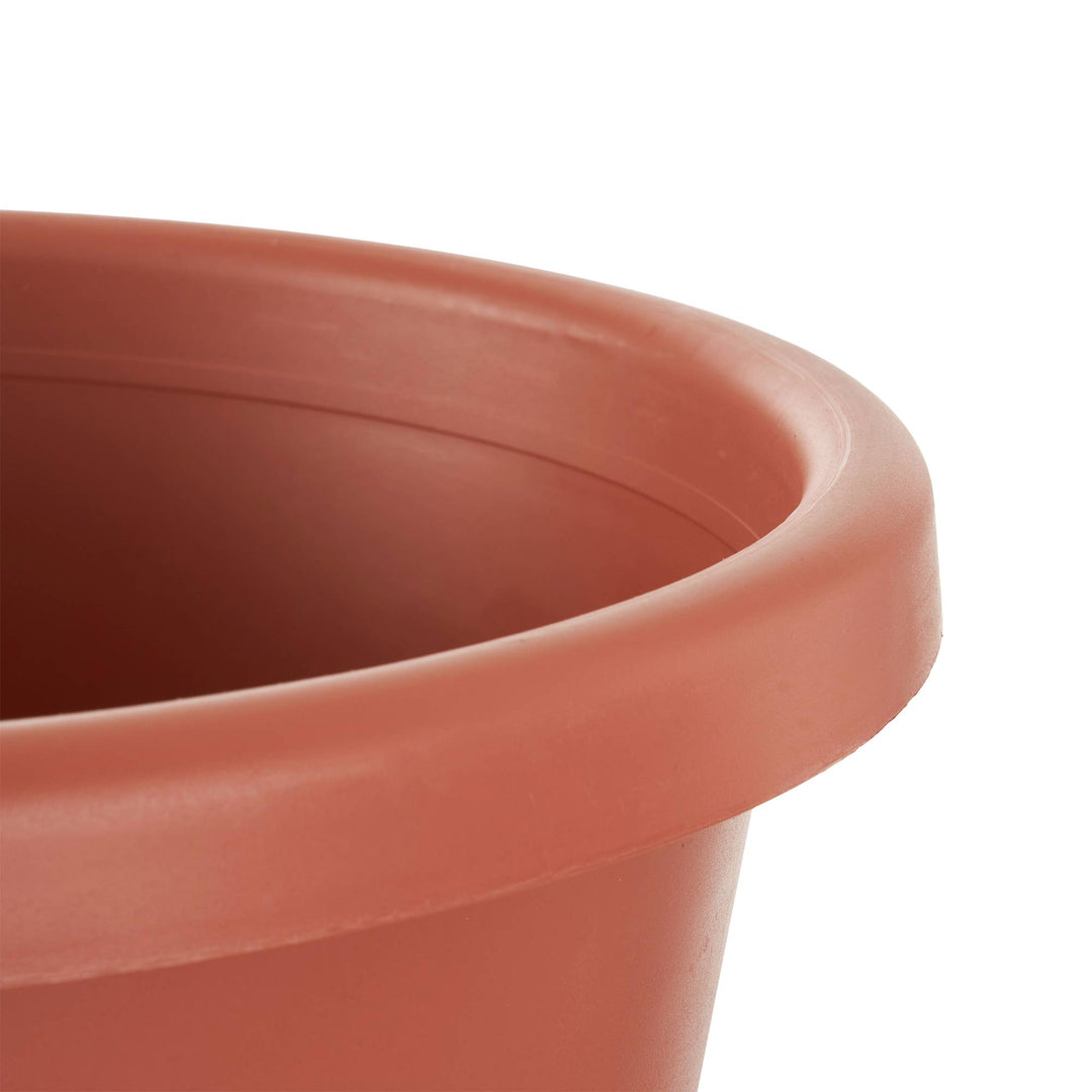 The HC Companies 20 In Plastic Classic Flower Pot Planter, Terra Cotta (2 Pack)