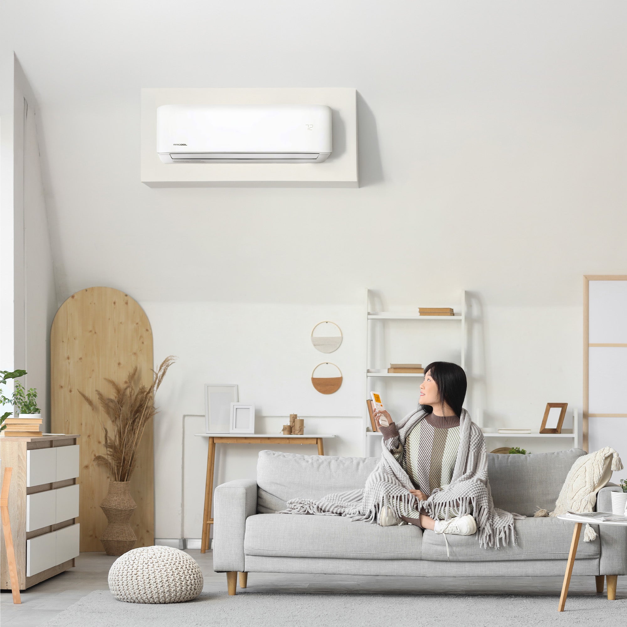MRCOOL Advantage 36,000 BTU Ductless Inverter Wall Mount Heat Pump System, White - VMInnovations