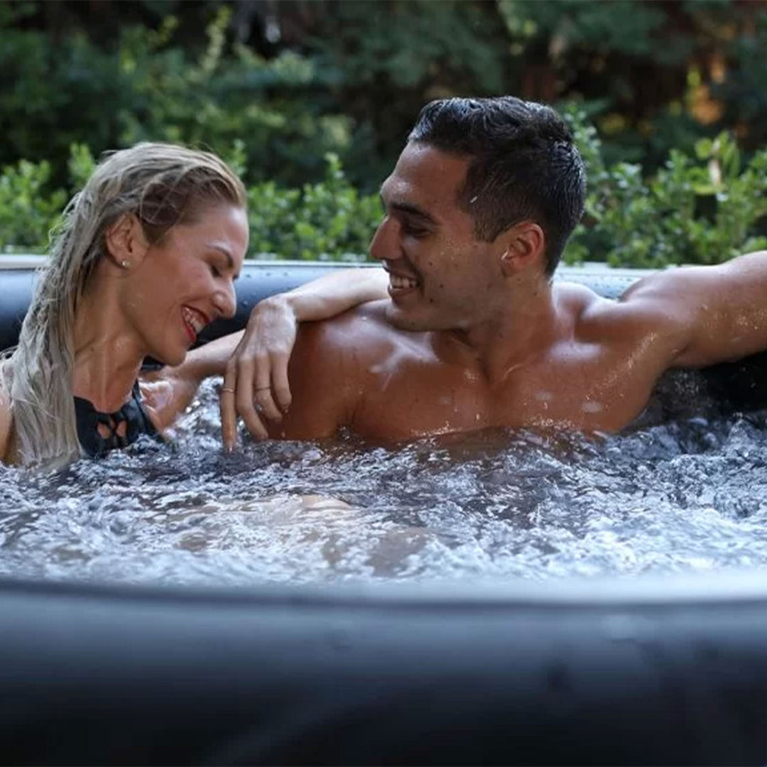 MSpa Round Inflatable Bubble Massage Spa, 4 to 6 Person Hot Tub (Used)