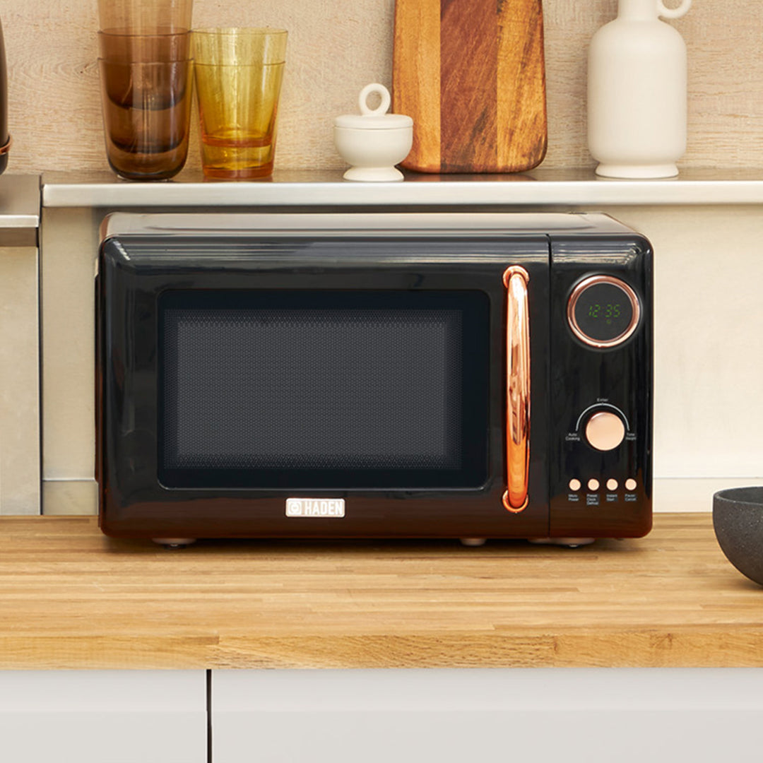 Haden 700 Watt 0.7 Cubic Foot Microwave w/ Digital Controls, Black/Copper (Used) - VMInnovations