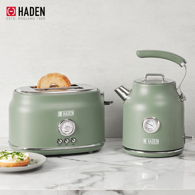 Haden Dorset 1.7 Liter Electric Water Kettle w/360-Degree Base,Cedar Green(Used) - VMInnovations