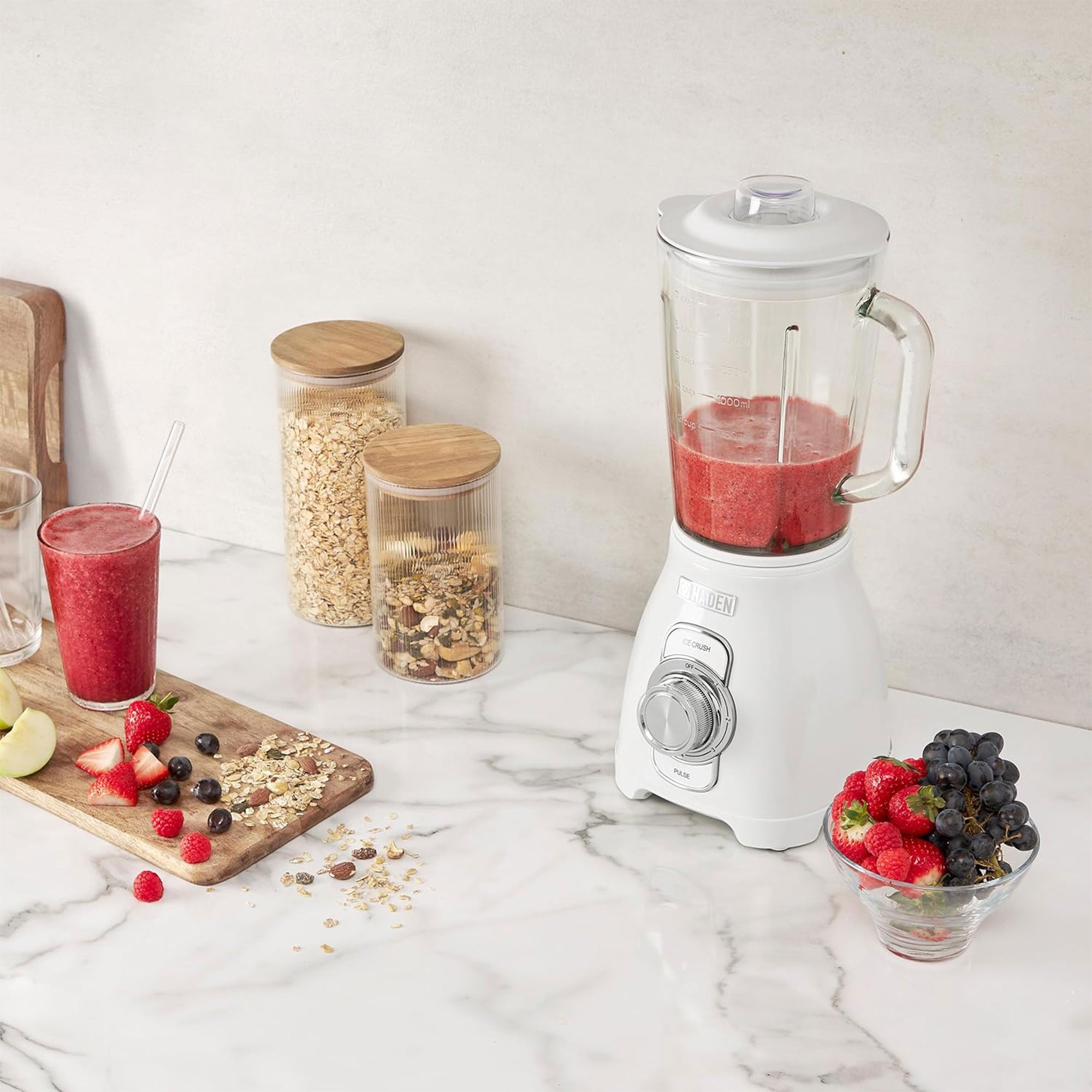 Haden Stainless 1.75L Glass 700W Motor Power Blender, Ivory/Chrome (Open Box) - VMInnovations