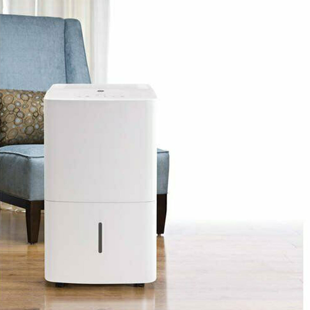 General Electric 50-Pint Portable Dehumidifier with Drain, White (Used)