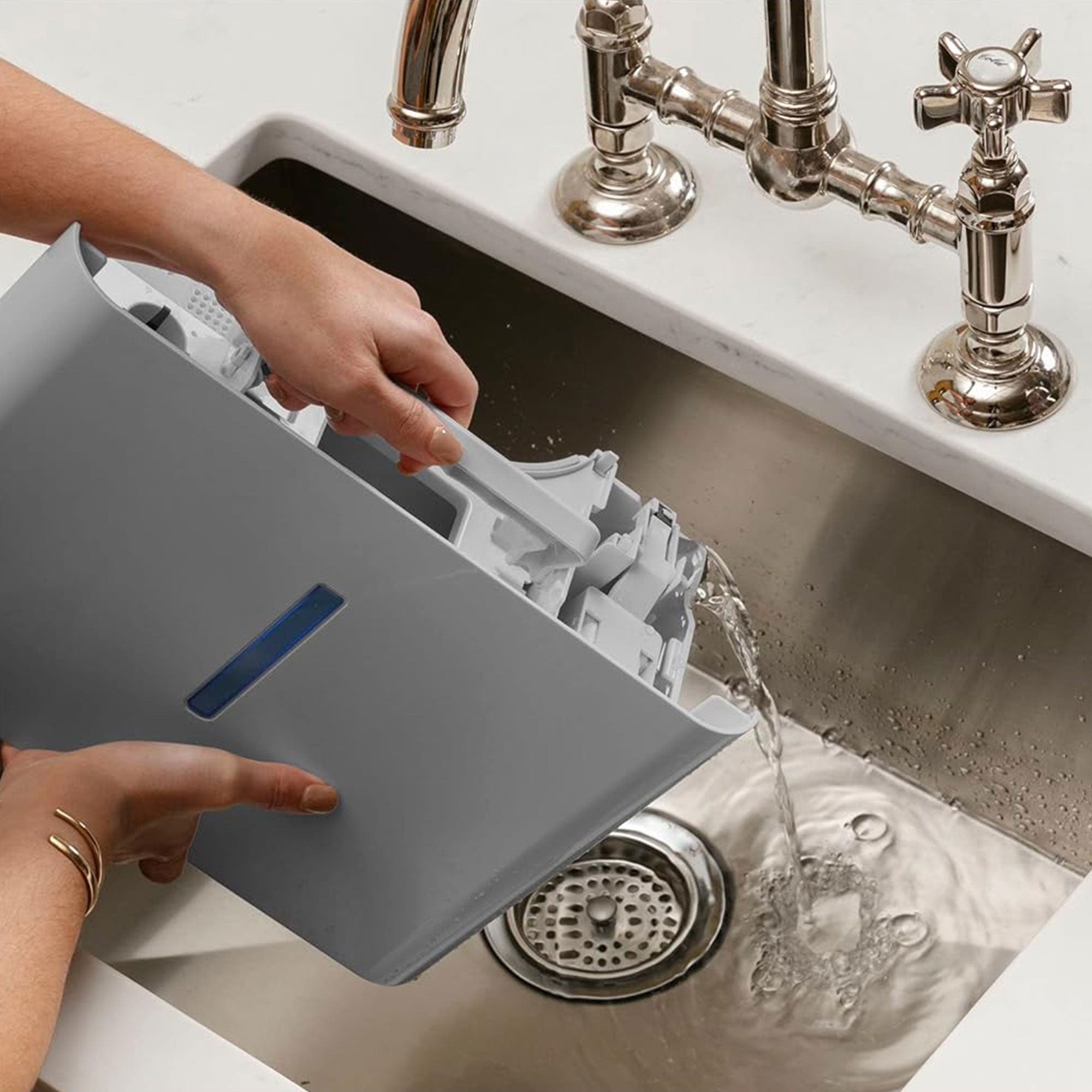 GE Portable 50 Pt Smart Dehumidifier Built In Pump, Gray (Open Box) - VMInnovations