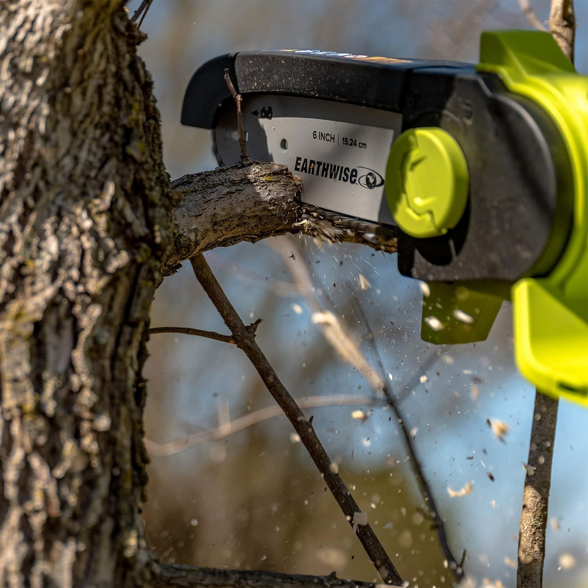 Earthwise Power Tools 16" Cordless Mini Pole Chainsaw w/Battery Included (Used) - VMInnovations
