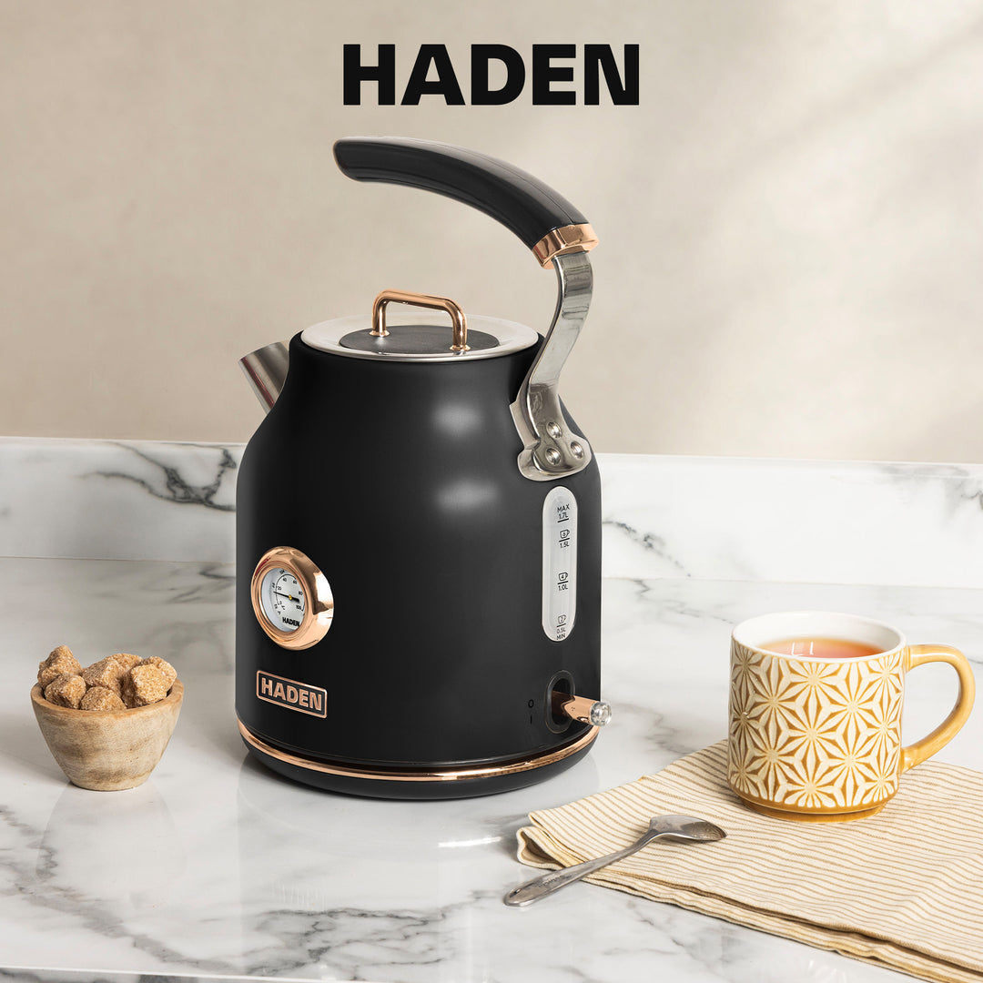 Haden Dorset Electric Water Kettle & 4 Slice Wide Slot Toaster, Black & Copper - VMInnovations