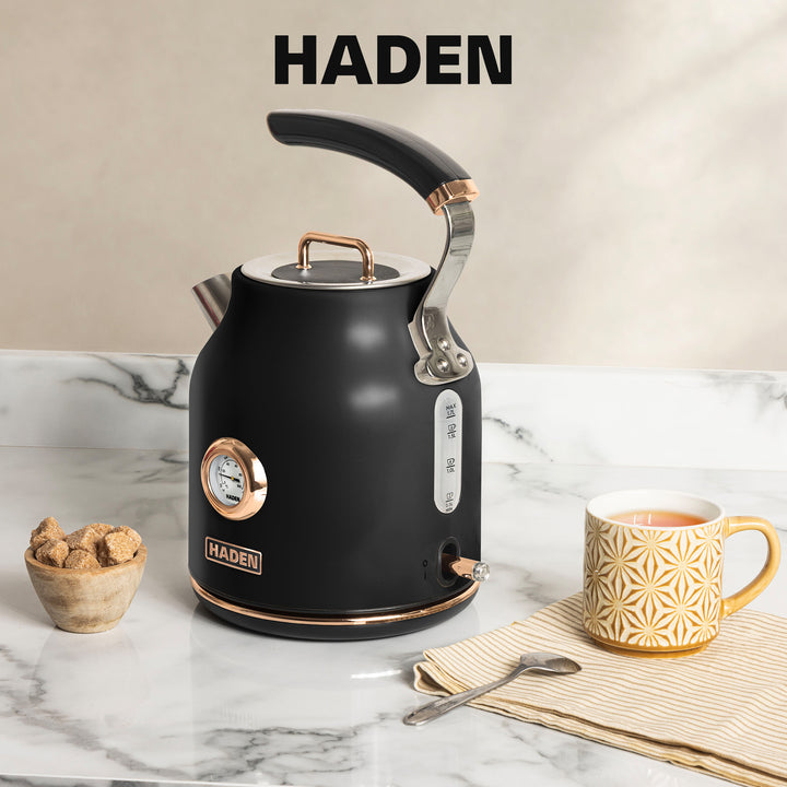 Haden Dorset Electric Water Kettle & 4 Slice Wide Slot Toaster, Black & Copper - VMInnovations