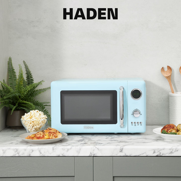 Haden 700 Watt 0.7 Cubic Foot Microwave Oven with Digital Controls, Turquoise