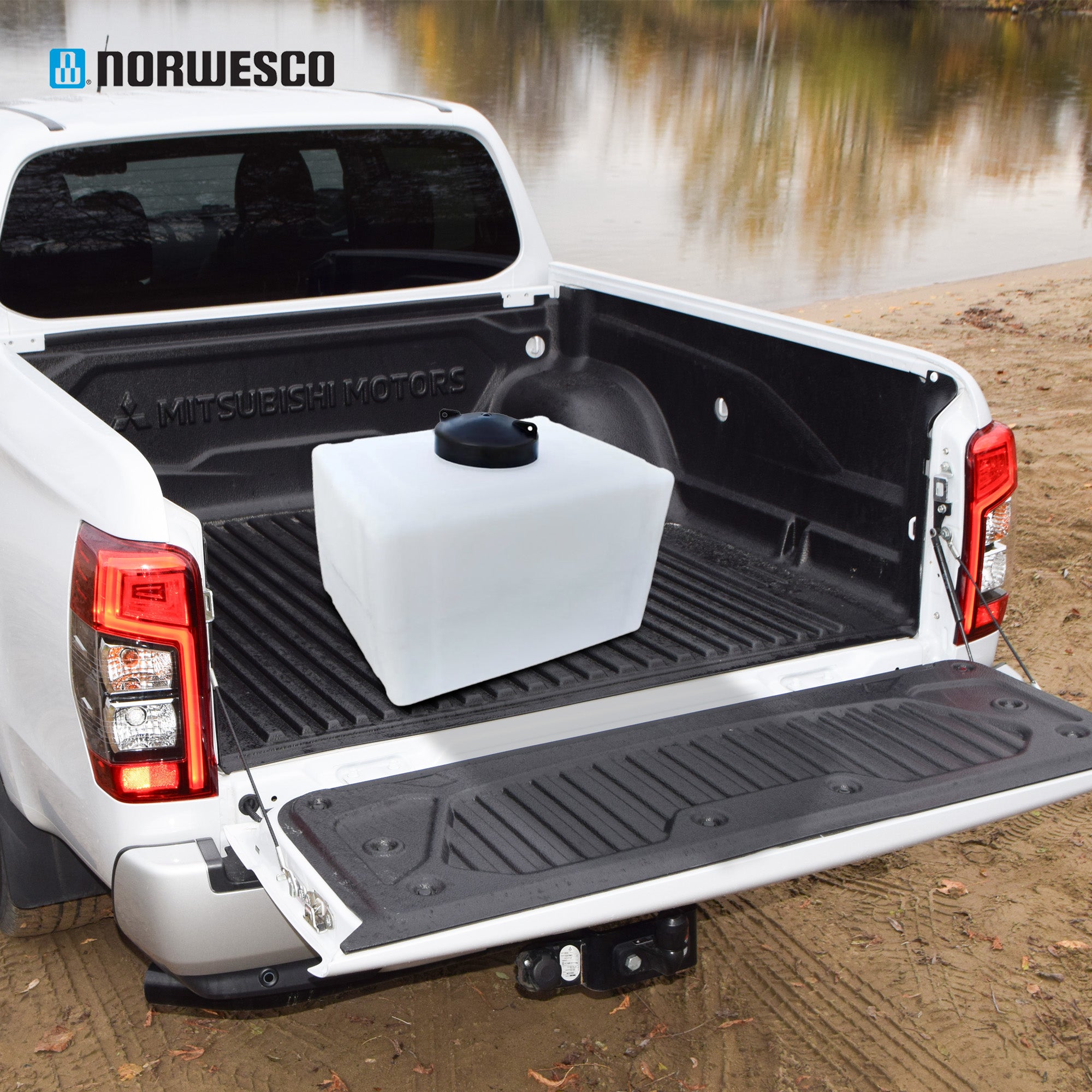 Norwesco 12 Gallon Total Drain Tank for Agriculture, Patio, Lawn, and Garden