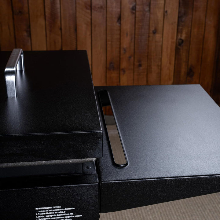 Blackstone 28" Griddle w/ Hard Cover, Propane Outdoor Cooking Stove (For Parts)