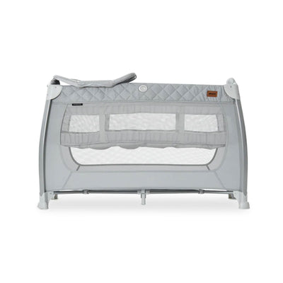 hauck Play N Relax Center Foldable Travel Bed with Foldable Portable Foam Pad
