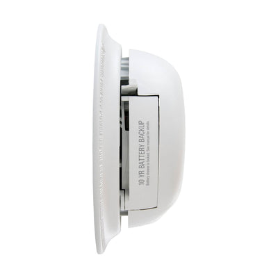 First Alert 2 Pack Smoke and Carbon Monoxide Alarm Detector with 9 Volt Battery