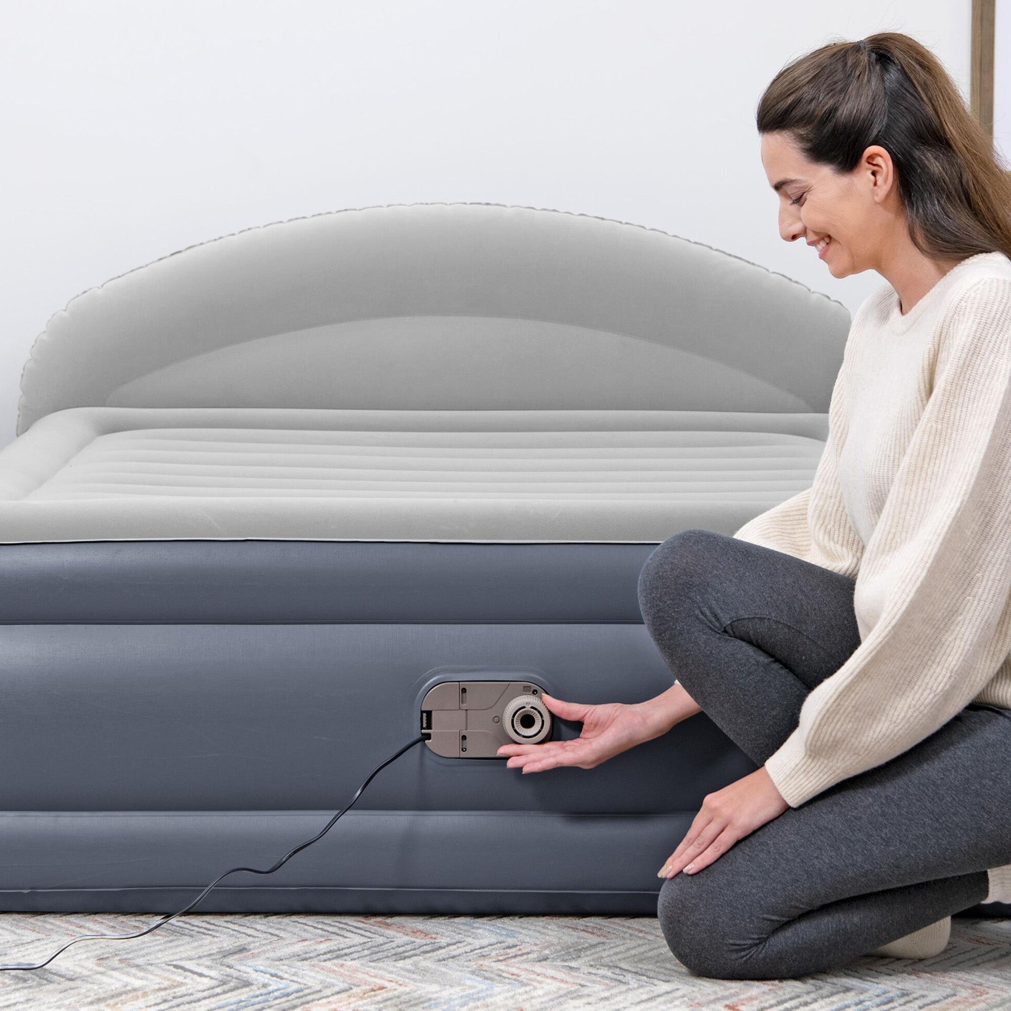 Bestway Tritech LoungeLux Headboard Queen Air Mattress w Built-in AC Pump (Used) - VMInnovations
