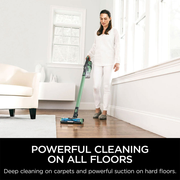 Shark Pet Cordless PowerFins Stick Vacuum, Self-Cleaning, (Open Box)