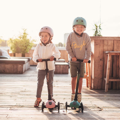Scoot & Ride Stand-up Push Scooter for Children Ages 3-6, Forest (Open Box) - VMInnovations