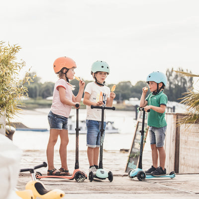 Scoot & Ride Stand-up Push Scooter for Children 3-6, Highwaykick 3, Blueberry - VMInnovations