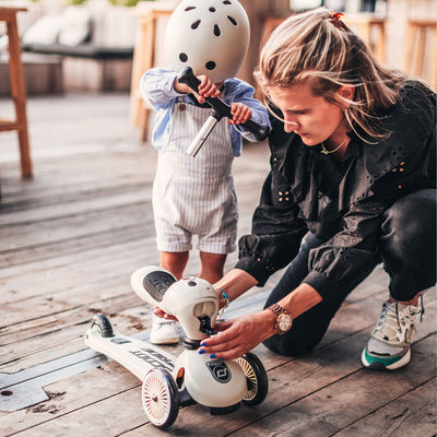 Scoot & Ride 2-in-1 Ride-On Scooter Highwaykick 1 and Kids Helmet XXS, Ash - VMInnovations
