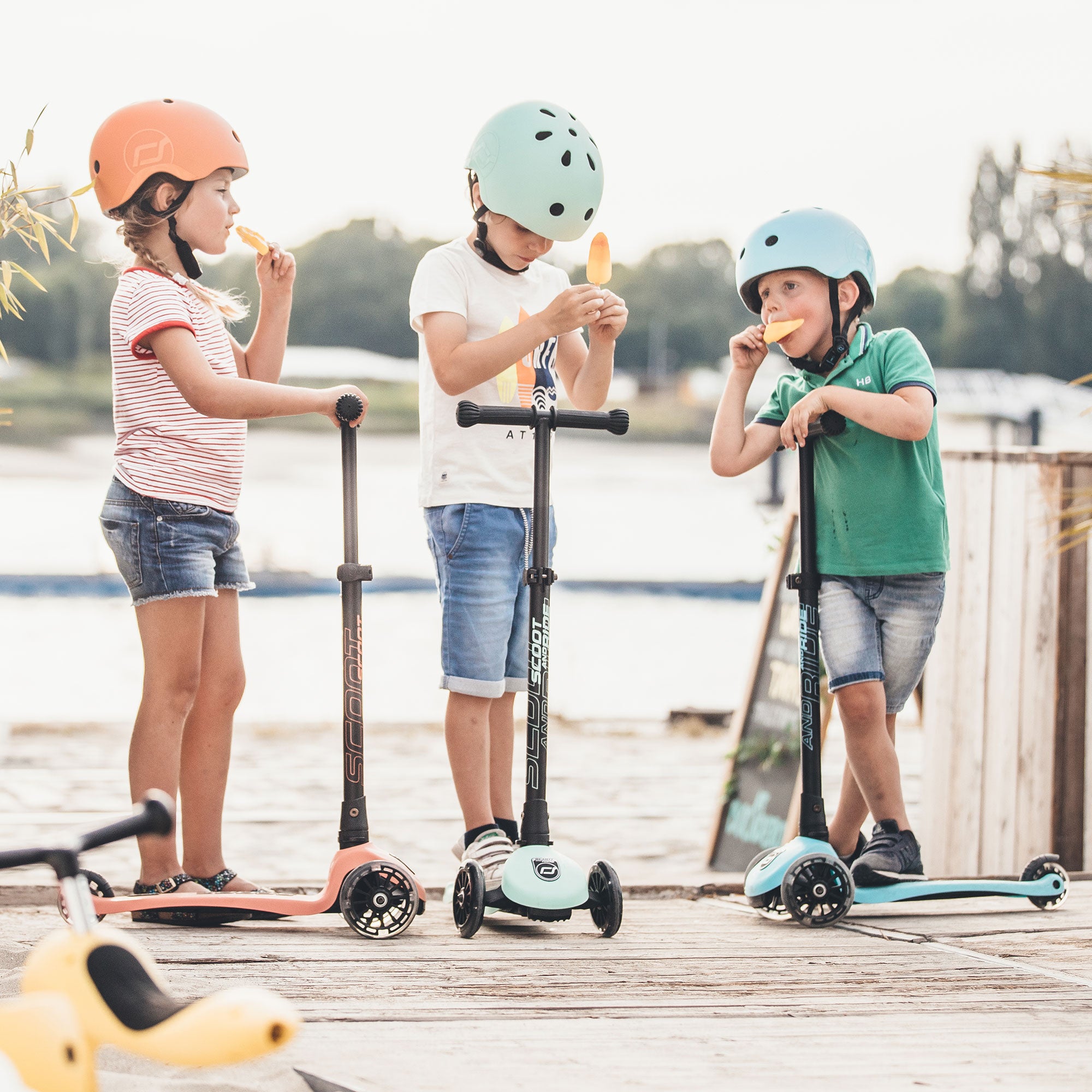 Scoot & Ride Stand-up Push Scooter for Children Ages 3-6, Highwaykick 3, Peach - VMInnovations