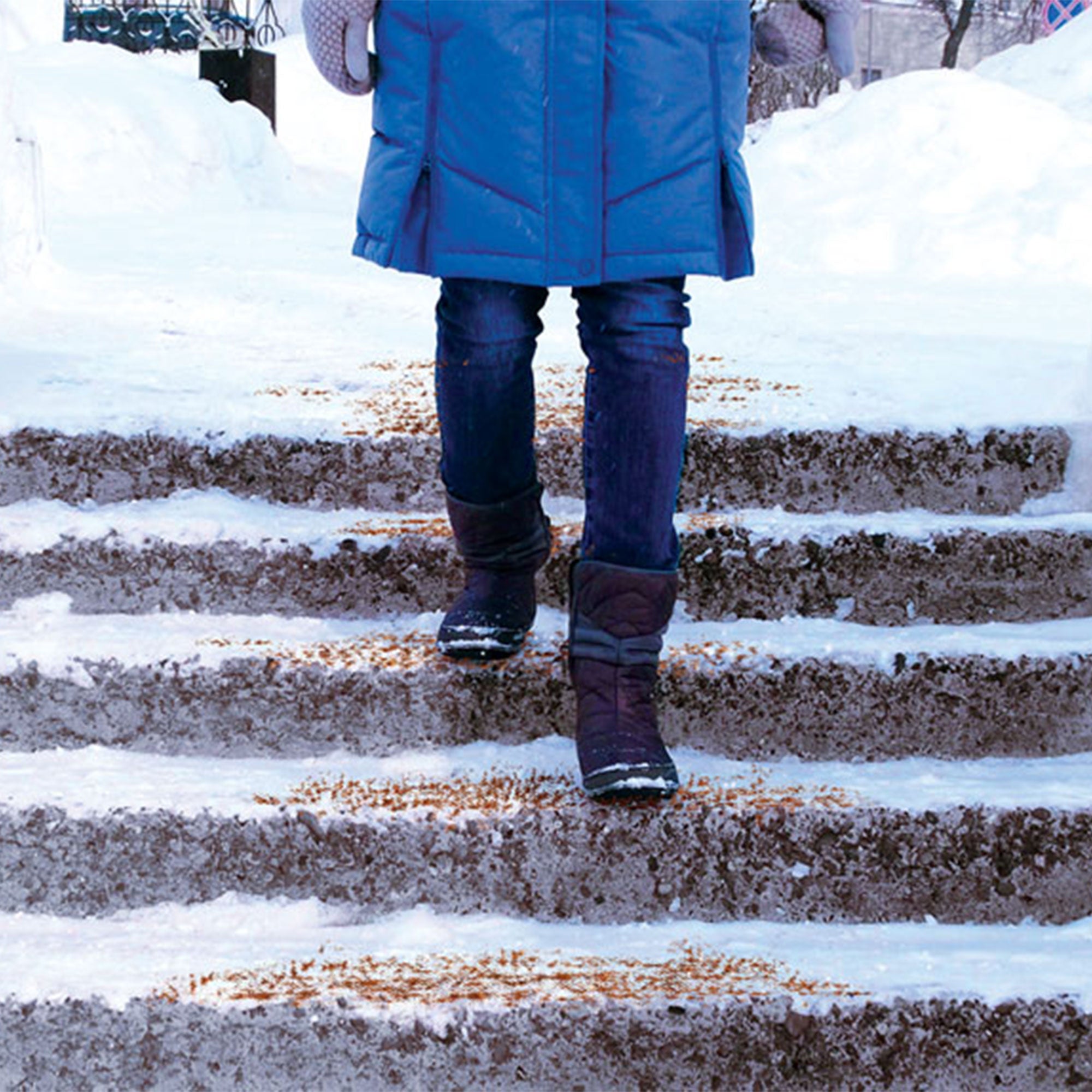 Gaia 12pk Ice Snow Melt to Help Prevent Slips & Falls, 1.75 lbs (Open Box) - VMInnovations