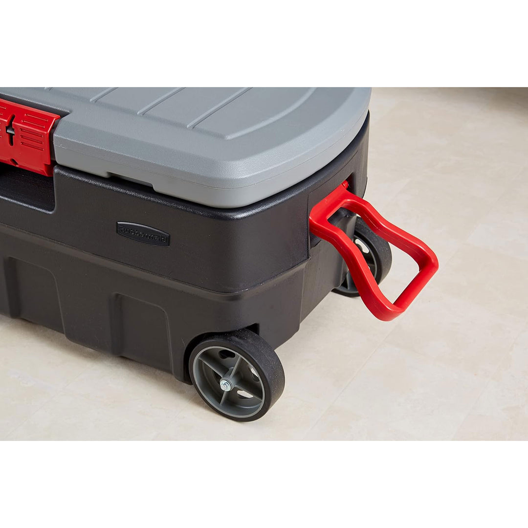 Rubbermaid 35 Gal Action Packer Lockable Latch Storage Box Tote w/Wheels (Used)