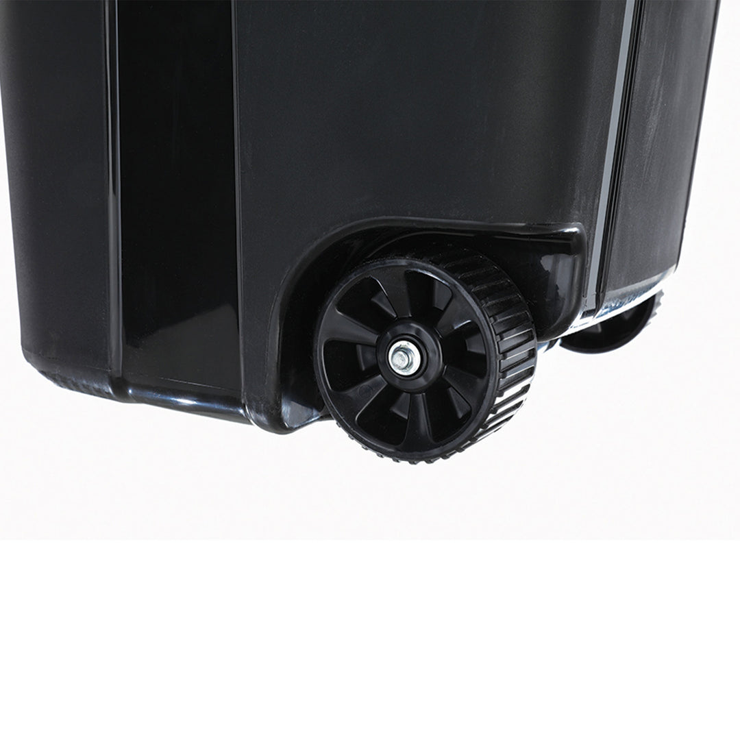 United Solutions 2 Pack Outdoor Trash Can w/Lid and Wheels, 32 Gal, Black (Used)