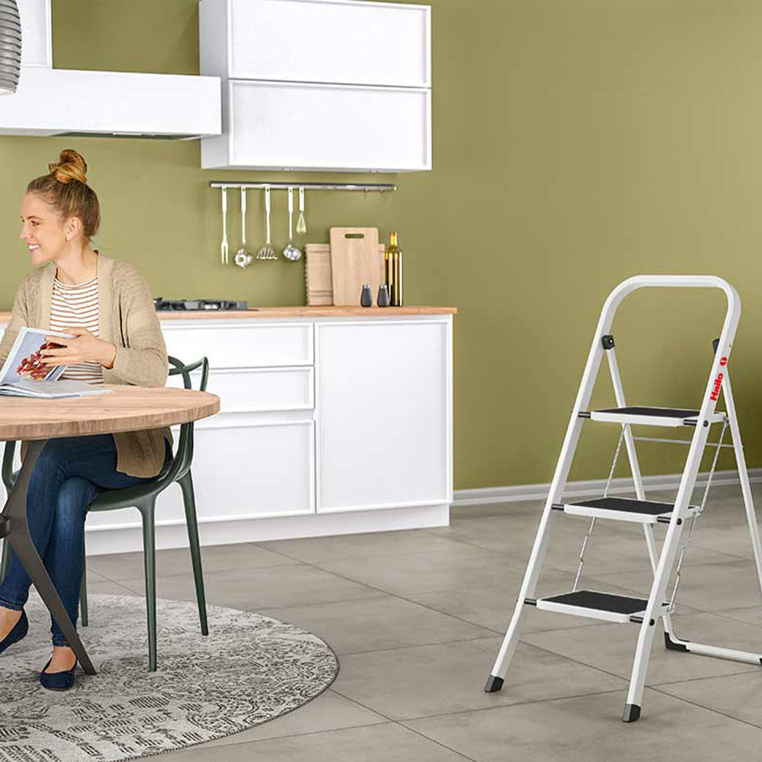 Hailo Folding Step Stool, Non-Slip 2 Step Ladder for Home & Kitchen (Open Box)
