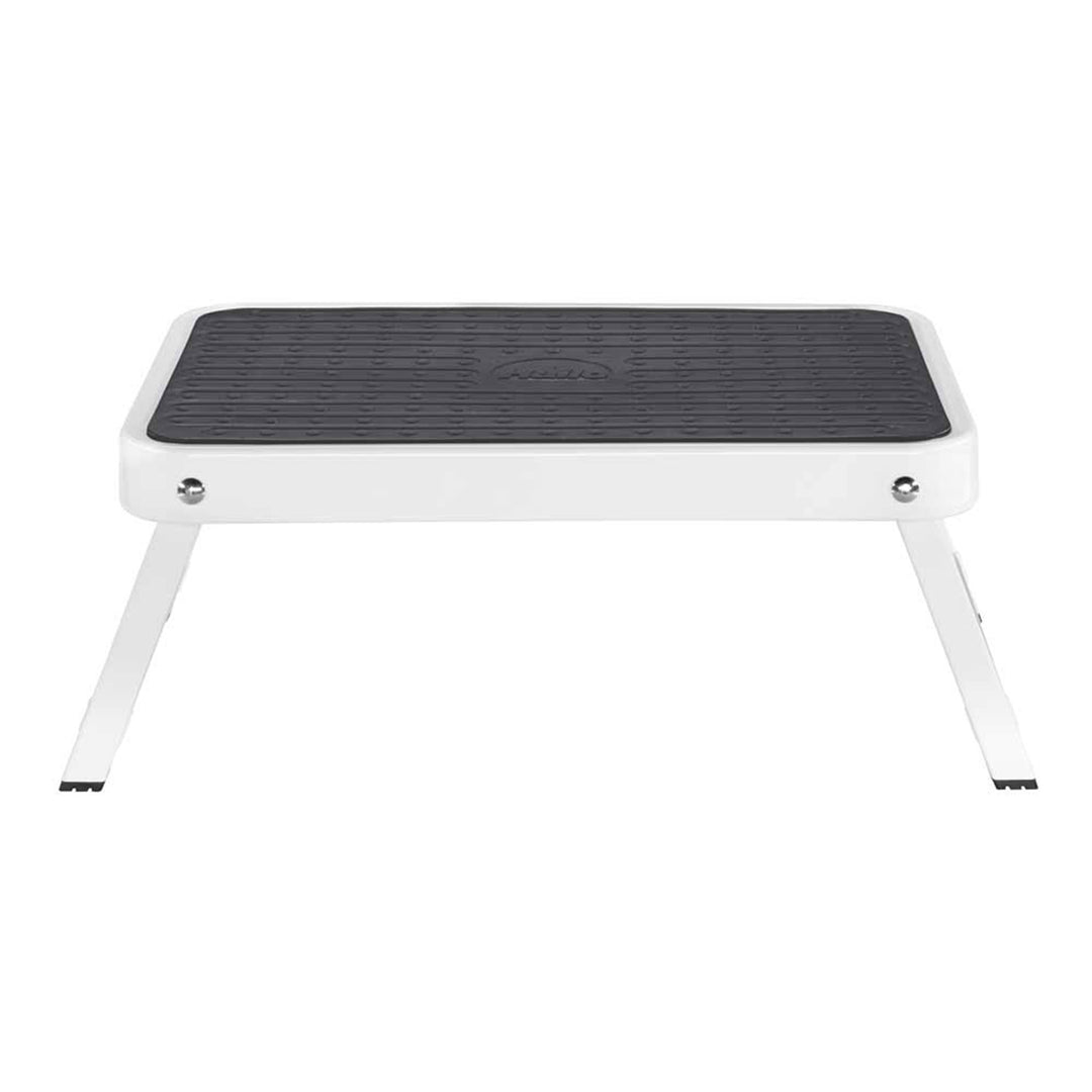 Hailo Folding Step Stool, OneStep Platform, Non-Skid, 330 Lbs Capacity (Used)