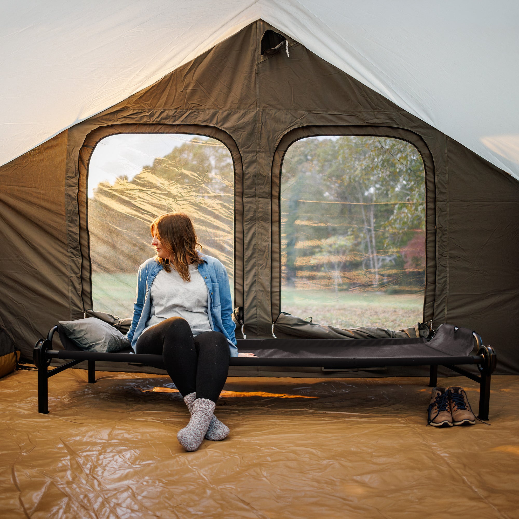 Disc-O-Bed Single Cot, Portable Sleep Solution for Tents & Cabins, Black, XL - VMInnovations