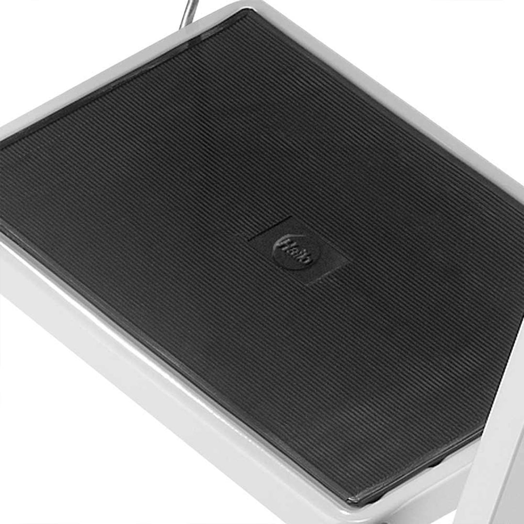 Hailo K20 3-Step Folding Ladder with Sturdy Steel Frame, 330 lb Capacity, Silver