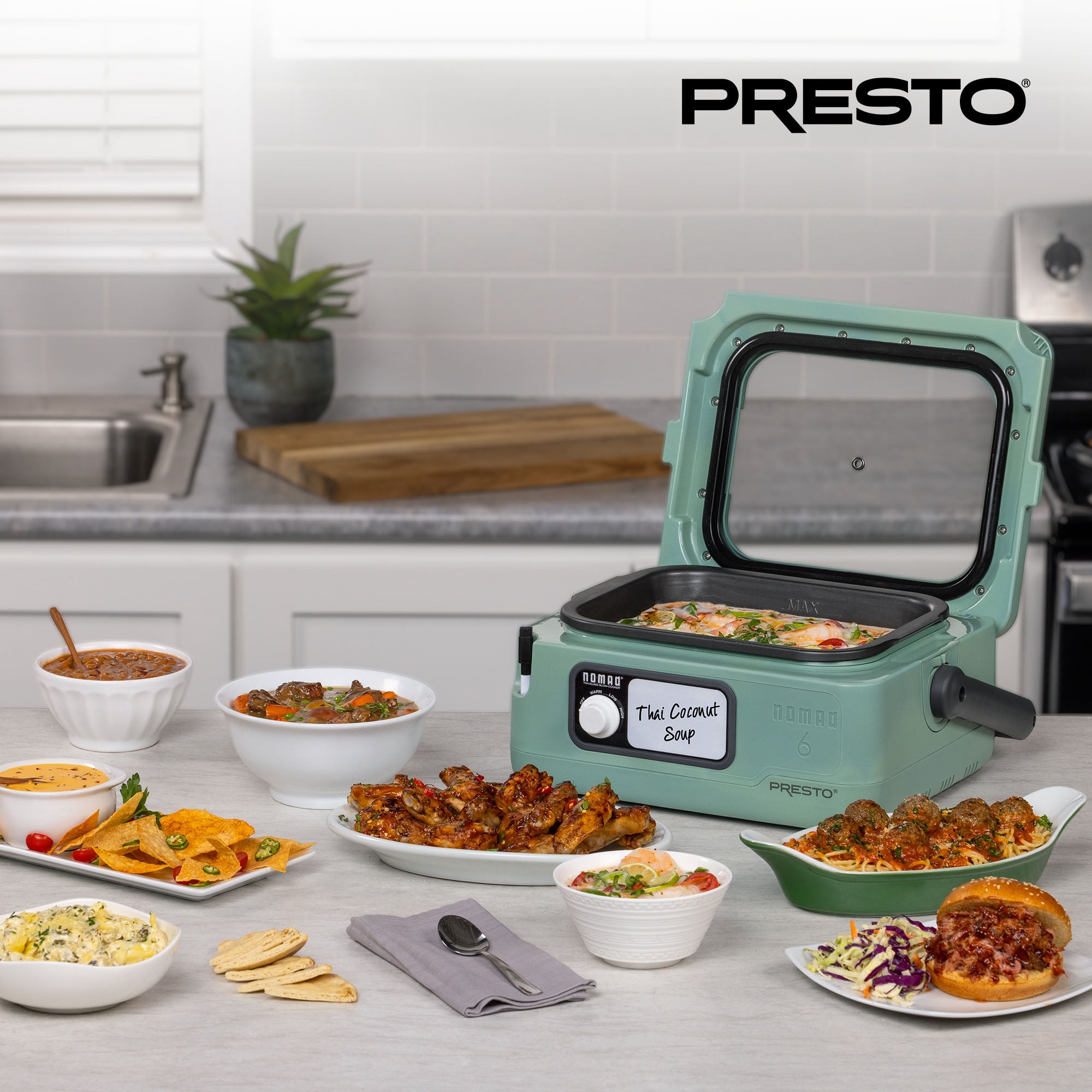 Presto 6 Qt Nomad Portable Electric Slow Cooker w/Locking Lid, Green (Open Box)