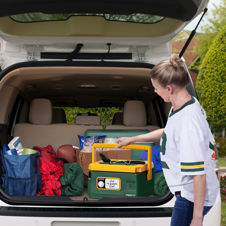 Presto 06019 8 Qt Nomad Portable Electric Slow Cooker, Locking Lid (Open Box)