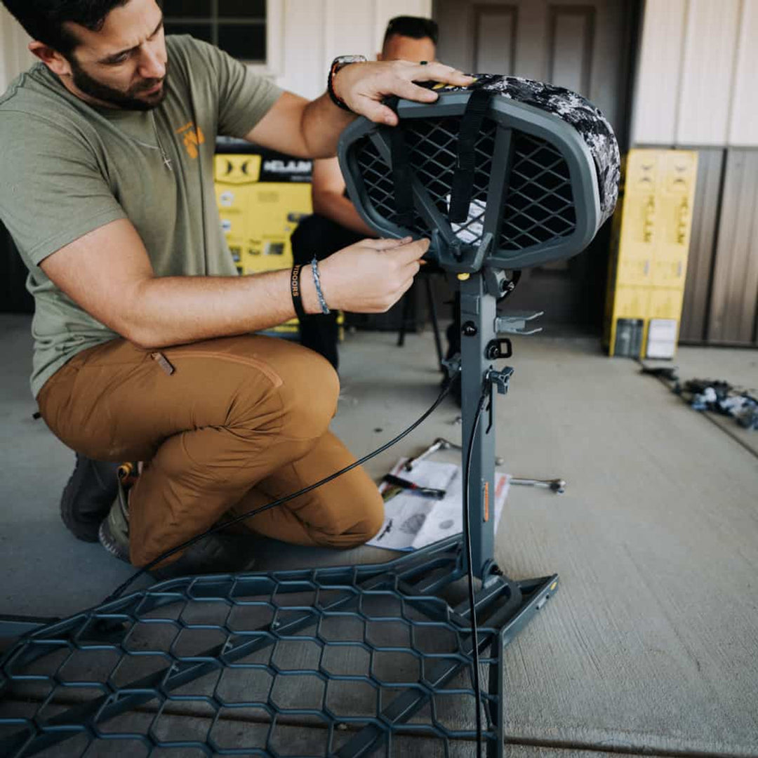 Hawk Helium Pro Hang-On Tree Stand, Memory Foam Seat, 34.75x24.5" (Open Box)