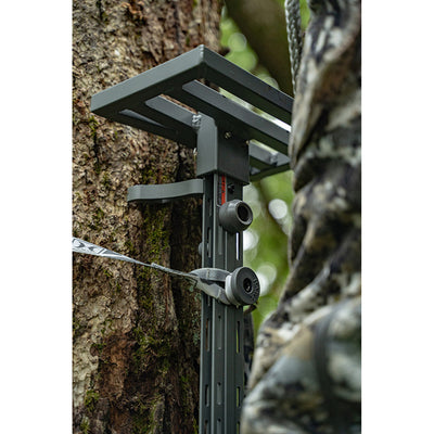 Hawk Helium Hammock Small Platform, Lightweight Tree Stand Hunting Gear (Used) - VMInnovations