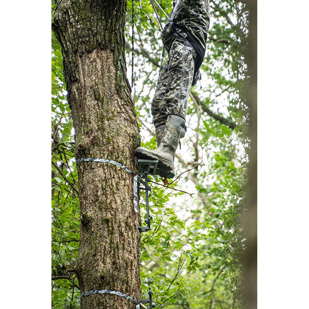 Hawk Helium Hammock Small Platform, Lightweight Tree Stand Hunting Gear (Used)