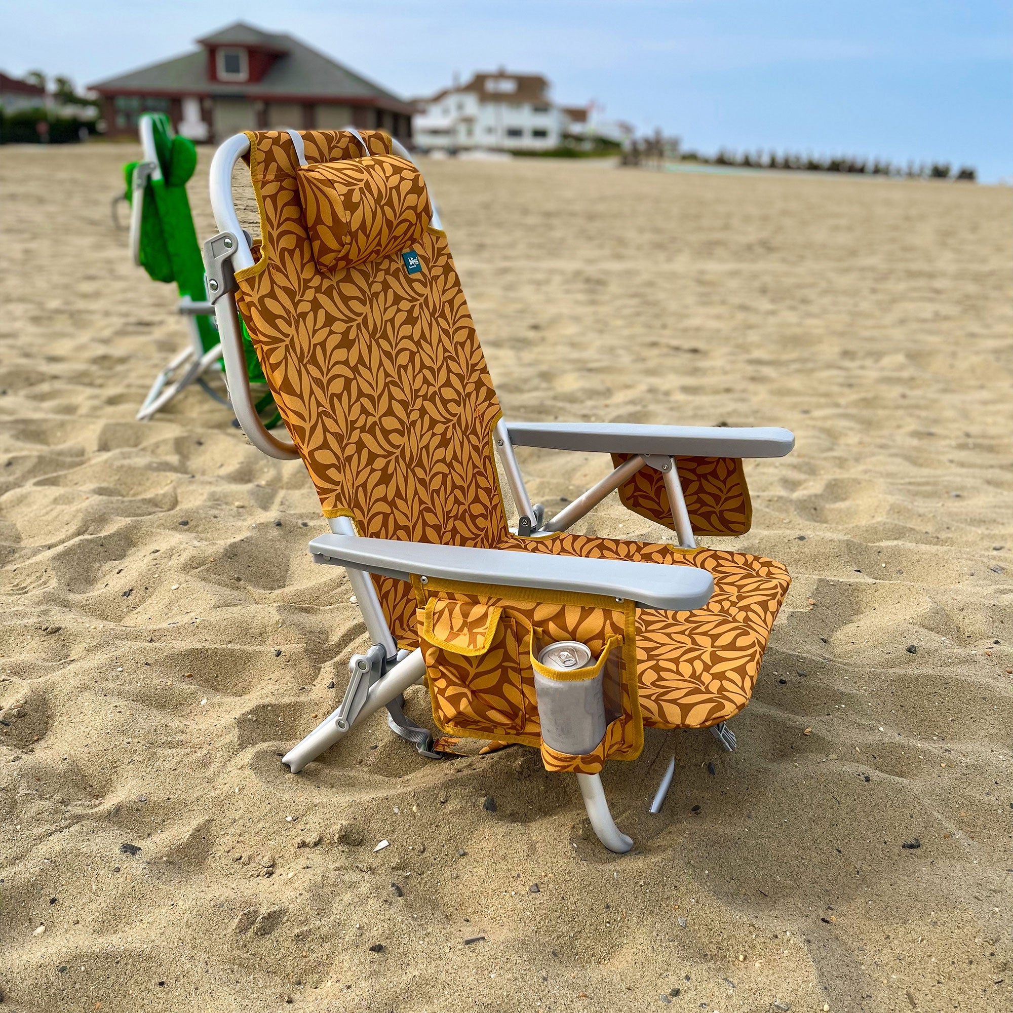 Bliss Hammocks Folding Beach Chair Recliner with Detachable Cooler, (Used)