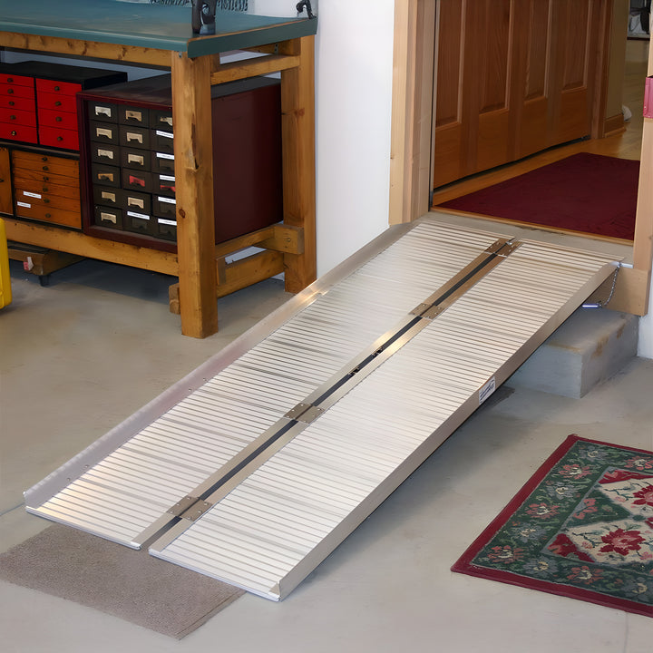 Silver Spring Mobility and Utility Ramp, 6 Ft Single Fold 600 lb Capacity(Used)