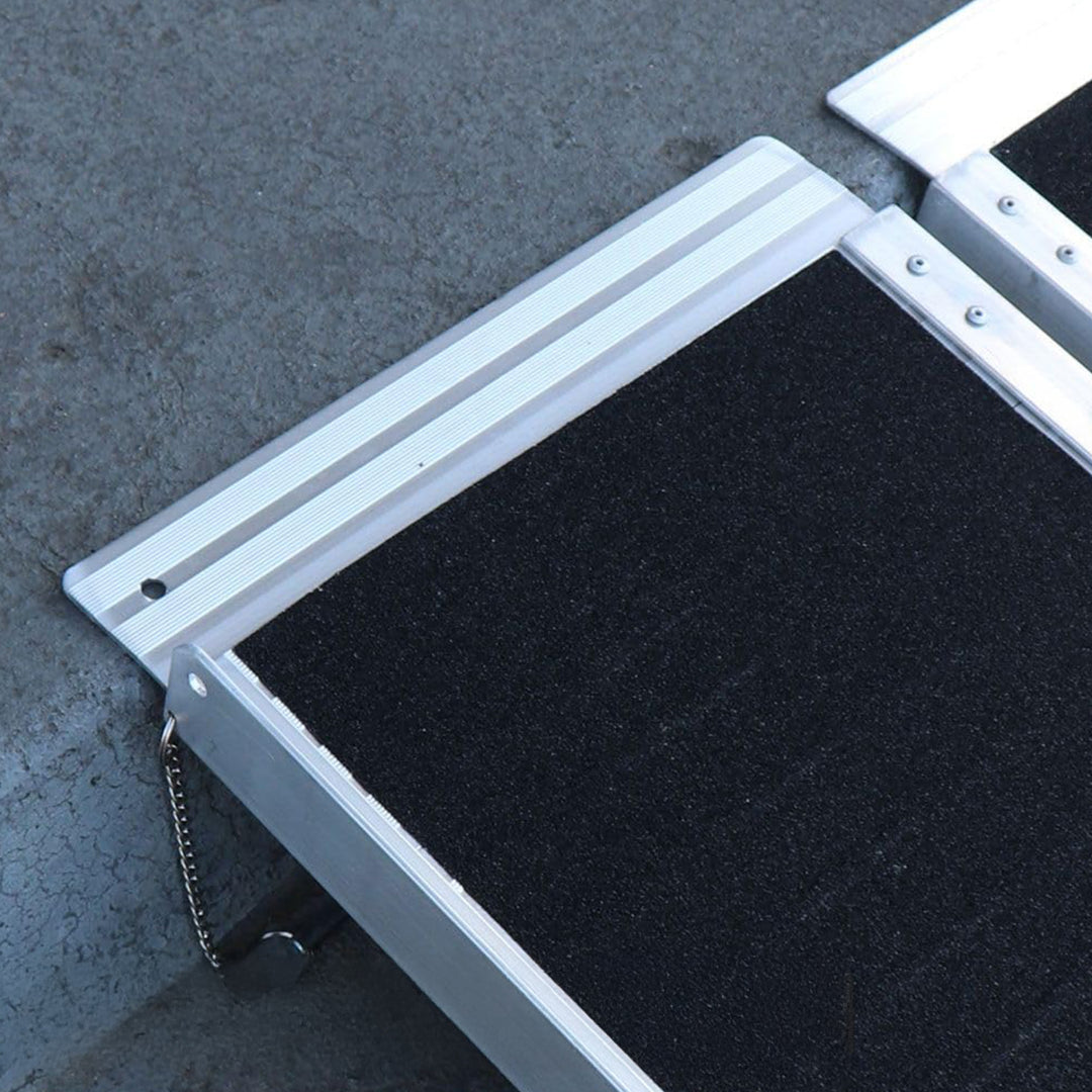 Titan Ramps 10' Multi-Fold Aluminum Wheelchair Ramp, 600lb Capacity (Open Box)