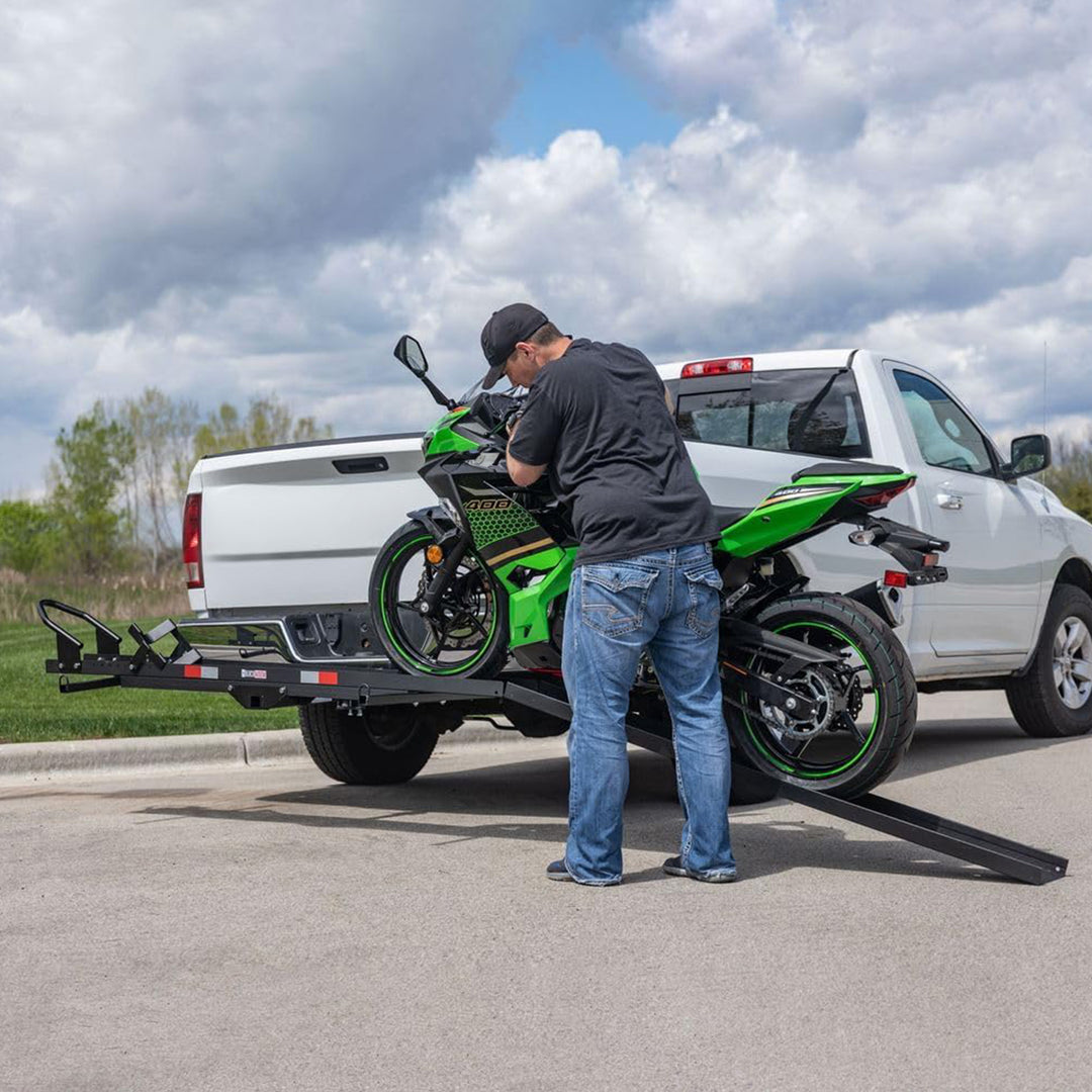 Black Widow Motorcycle Bike Carrier w/Ramp for 2" Hitch, 600lb Capacity (Used)