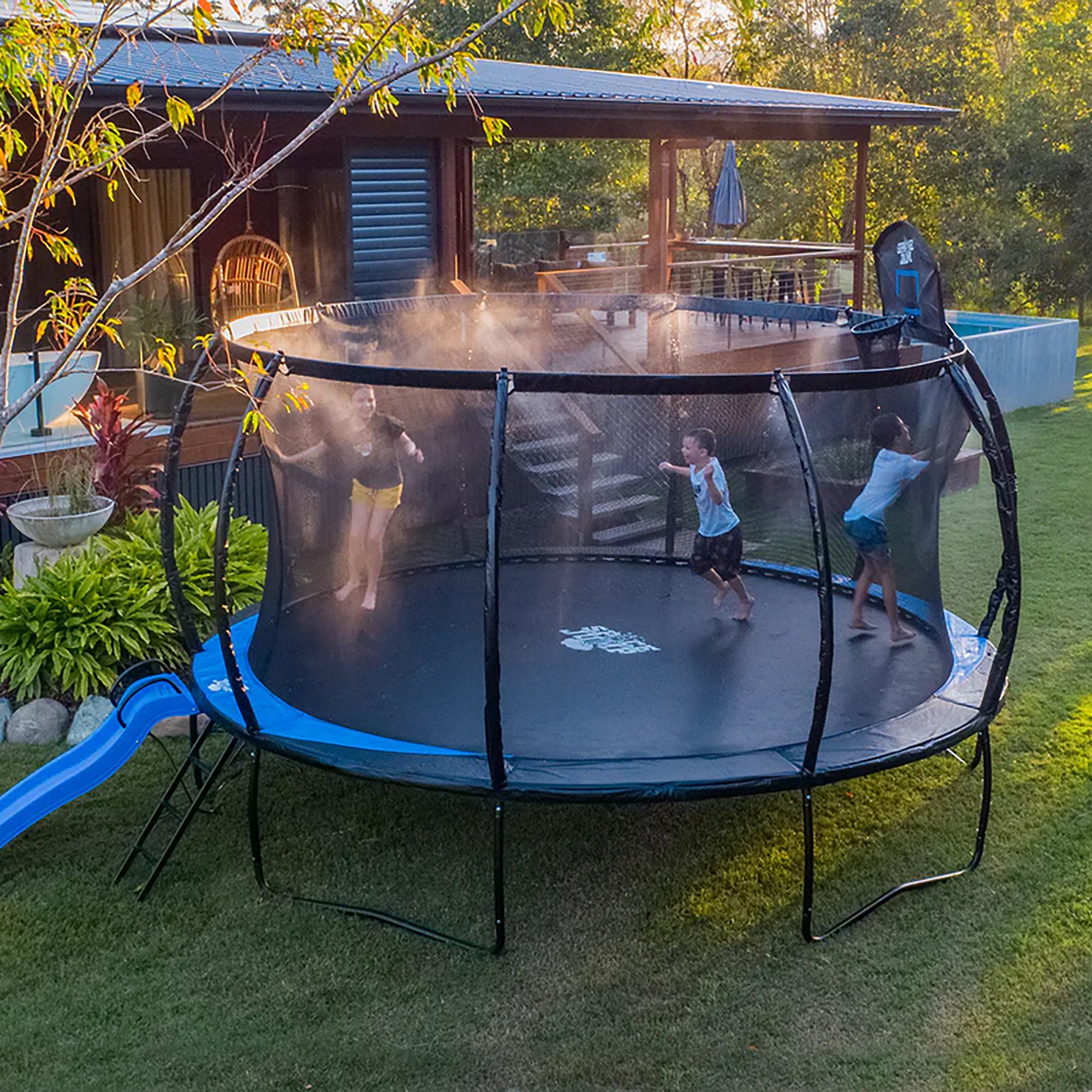 SpaceJump MeteorShower Trampoline Sprinkler Attachment Water Accessory, Black - VMInnovations
