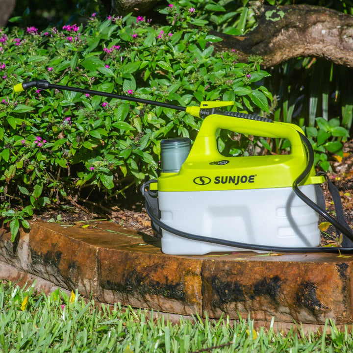 Sun Joe 4V Cordless Chemical Sprayer with 3W Motor & Battery, 1 Gal (Open Box)