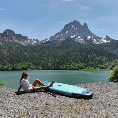 Aqua Marina Vapor Inflatable Paddle Board, Pump, Backpack, Leash Blue (Open Box)