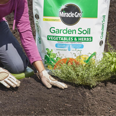 Miracle-Gro 3 Pack Garden Soil In-Ground Vegetable and Herb Gardening, 1.5 Cu Ft