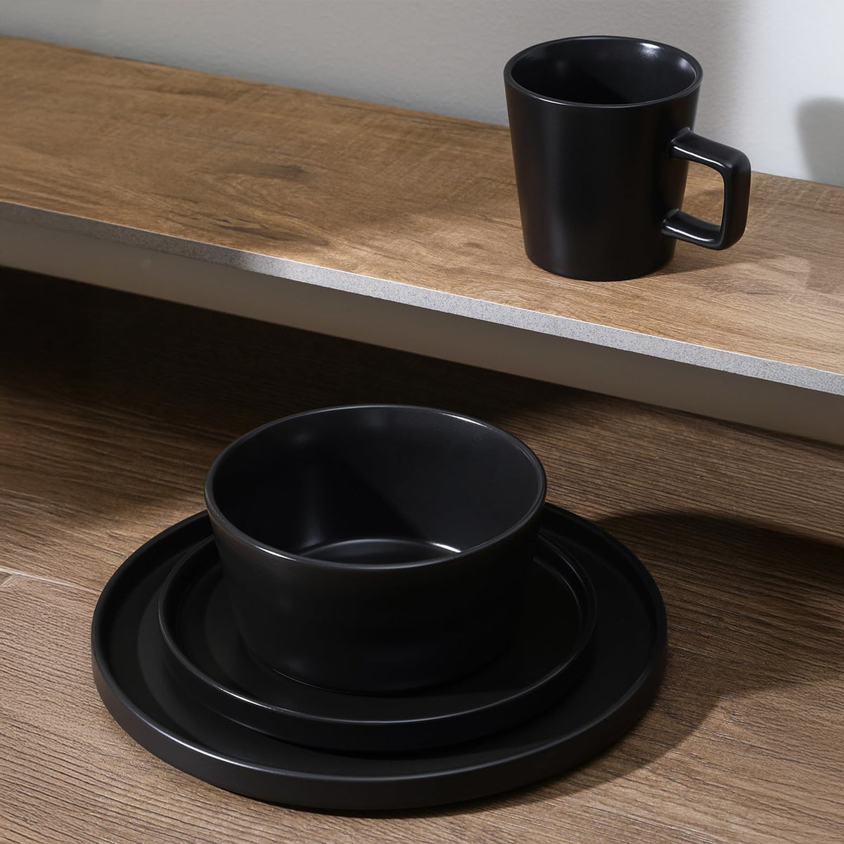 Stone Lain Celina Stoneware 16pc Dinnerware Set, Service for 4, Black (Open Box) - VMInnovations