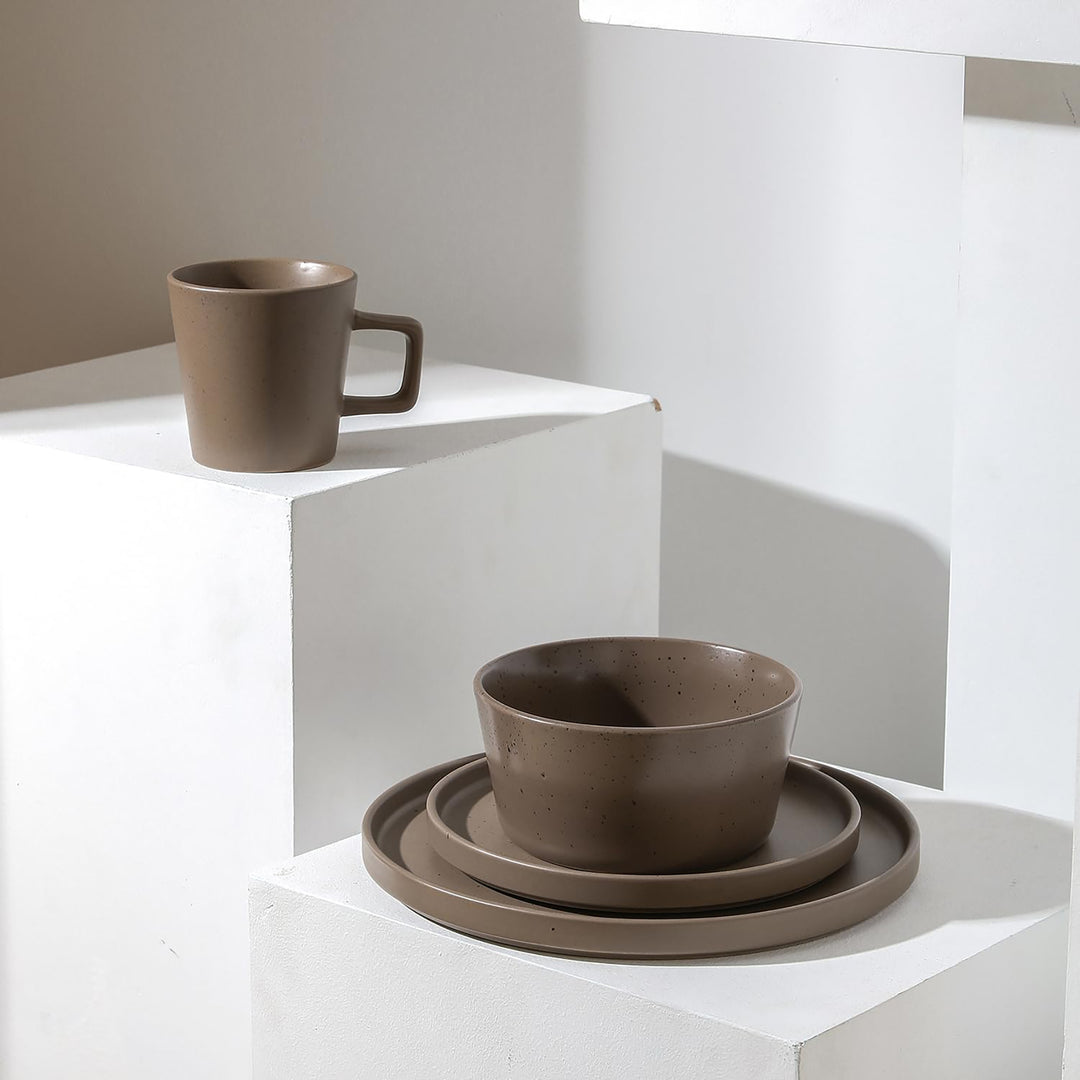 Stone Lain Celina Stoneware 16 Piece Dinnerware Set, Service for 4, Brown Matte