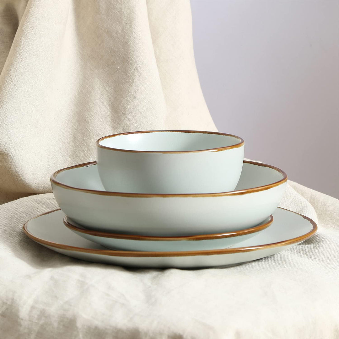 Stone Lain Brasa Modern Stoneware 16 Piece Dinnerware Set, Service for 4, Light Green