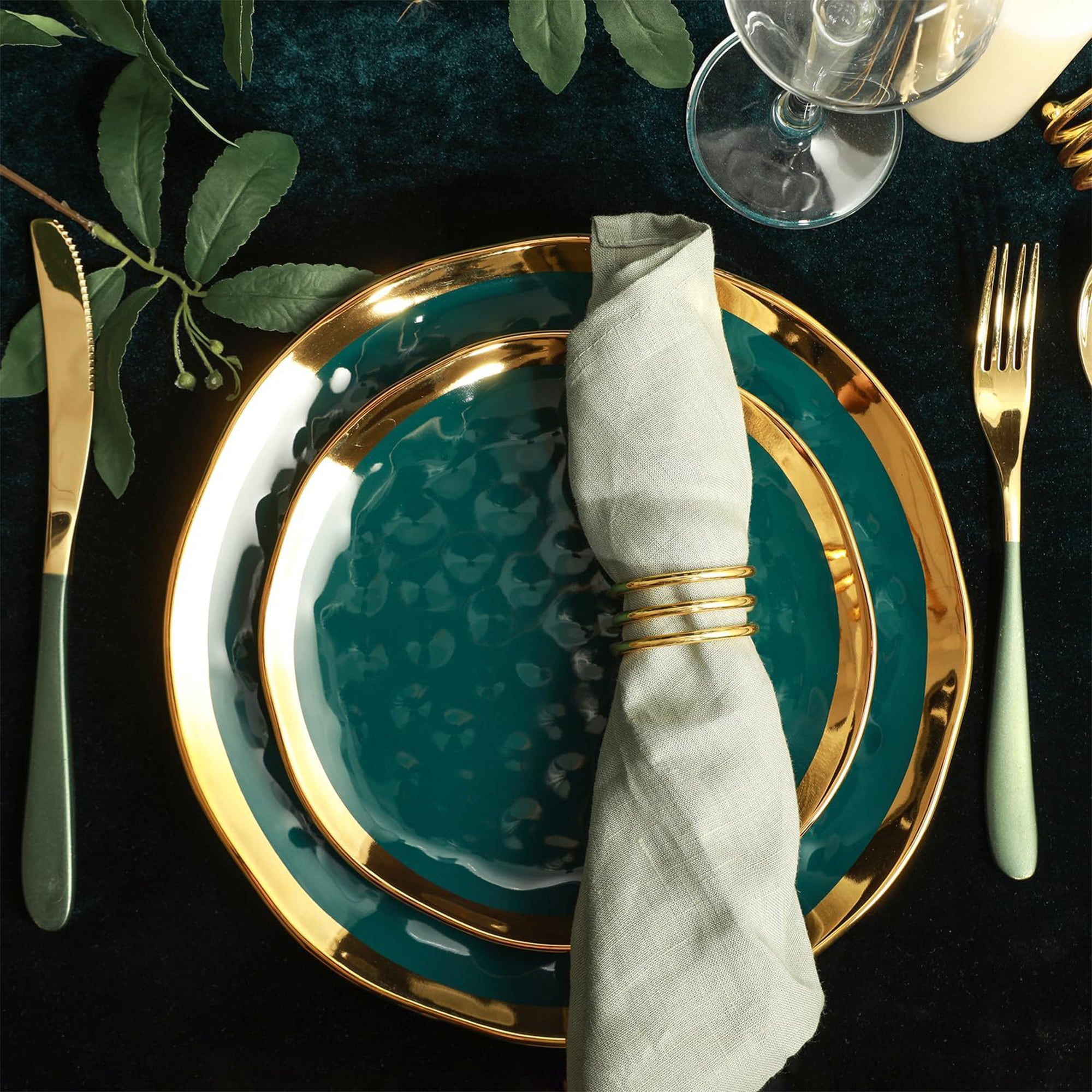Stone Lain Florian Porcelain 16 Piece Dinnerware Set, Service for 4, Green - VMInnovations