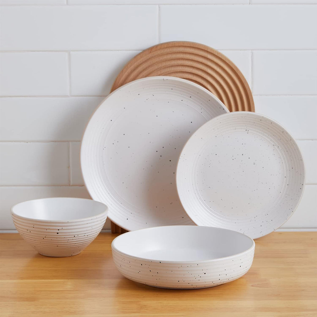 Stone Lain Lauren Stoneware 32 Piece Dinnerware Set, Service for 8, Off White - VMInnovations
