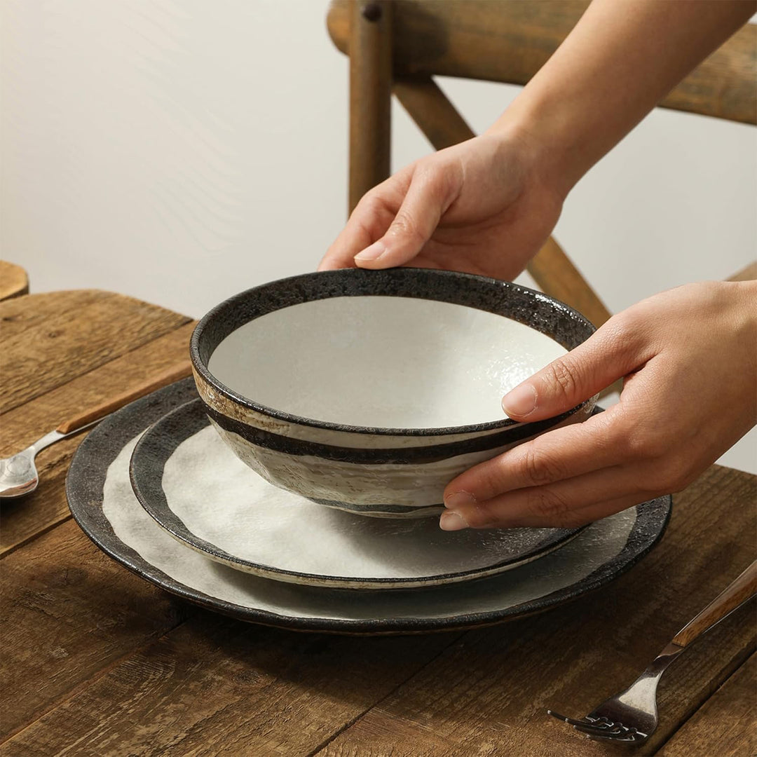 Stone Lain Lucy Porcelain 16 Piece Dinnerware Set, Service for 4 People, Beige