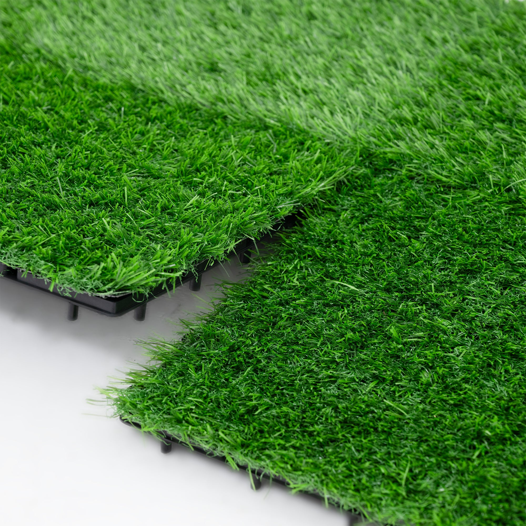 Bliss Outdoors 12"x12" Artificial PP Grass Interlocking Tiles, 10pc (Open Box) - VMInnovations